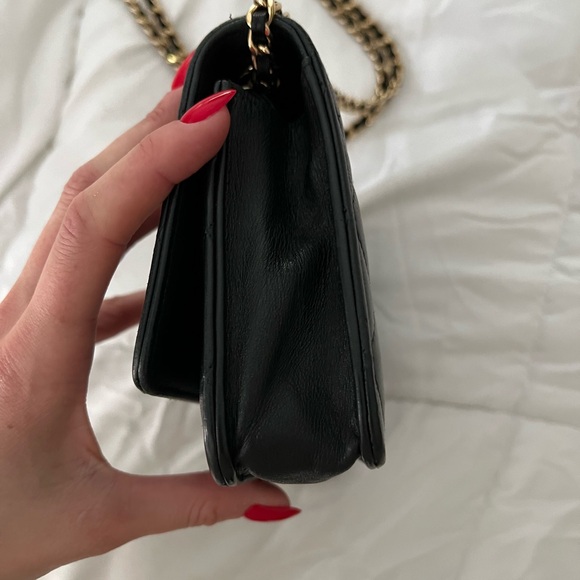 Trendy CC Wallet on Chain leather crossbody bag - Picture 7 of 10